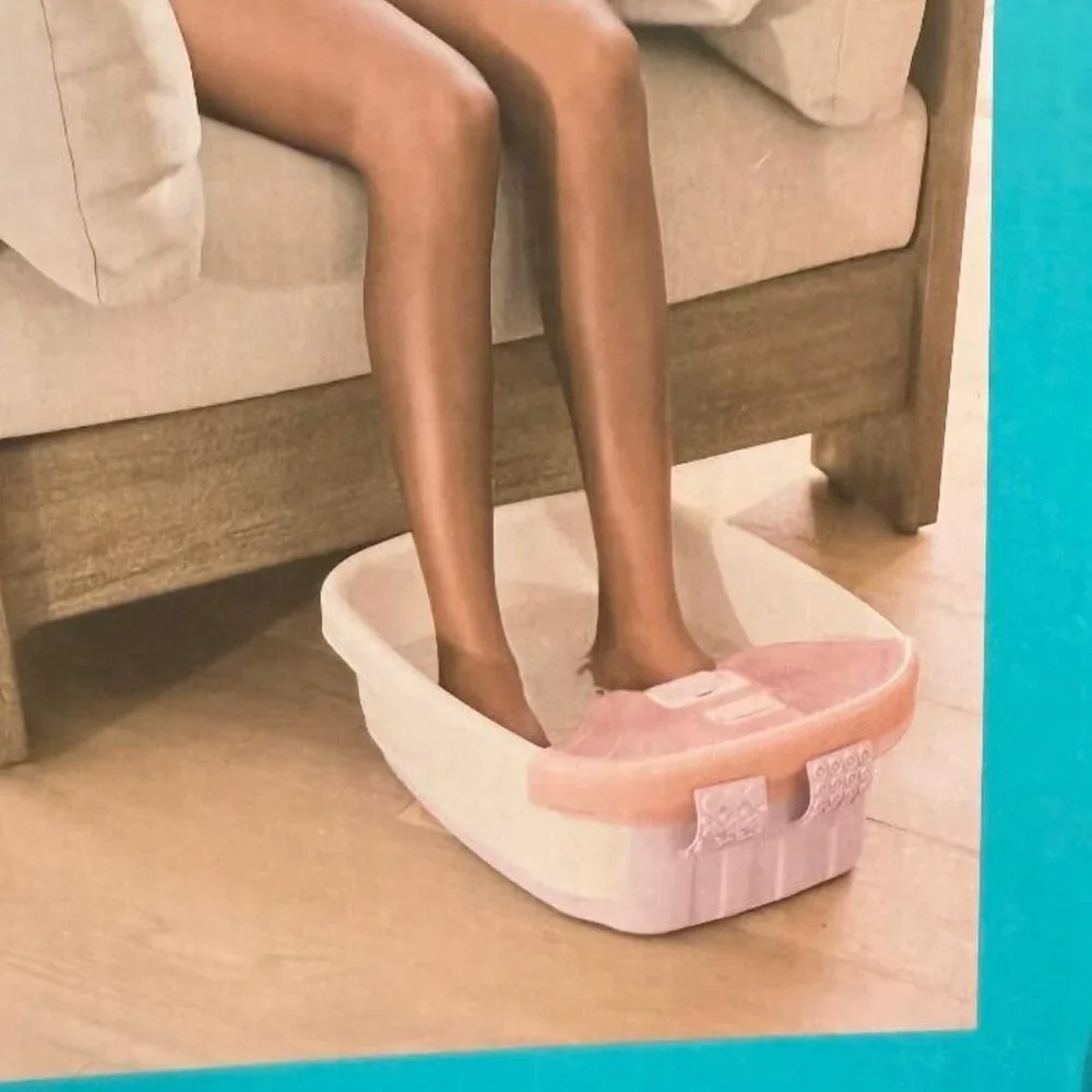 BRAND NEW  HOMEDICS BUBBLE BLISS DELUXE SOOTHING FOOTBATH W/ MASSAGE ATTACHMENTS